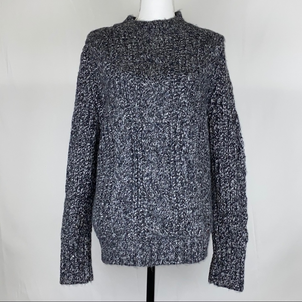 TOPSHOP Vertical Cable Crew Sweater